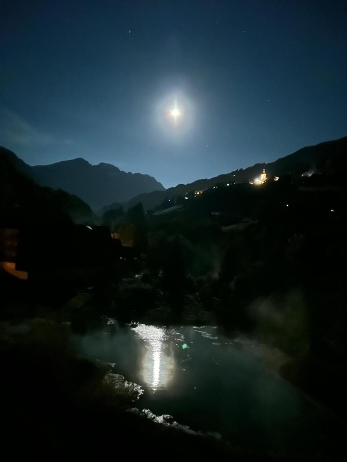 The River Pearl Валь-Д'илье Экстерьер фото